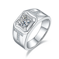Jewelry wholesale Moissanite 1CT D/VVS1 Round-Cut Solitaire Square-Top Men’s Ring – 18K White Gold Vermeil on 925 Silver，GRA Certified