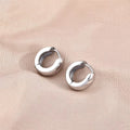 18K Gold Plated Stainless Steel Fine Jewelry Ladies Fashion Mini Hoop Bright Thick Ear Buckle Delicate Hollow Out Earrings WAN4 Jewelry