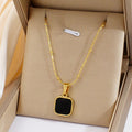 Jewelry wholesale Hot Sale Shell Letter Oval Beads Necklace for Women