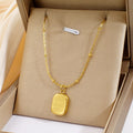 Jewelry wholesale Hot Sale Shell Letter Oval Beads Necklace for Women